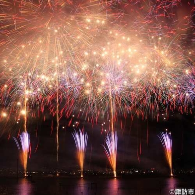 【2023年8月15日限定】夏の夜空を彩る諏訪湖の花火を楽しむ【素泊りプラン】